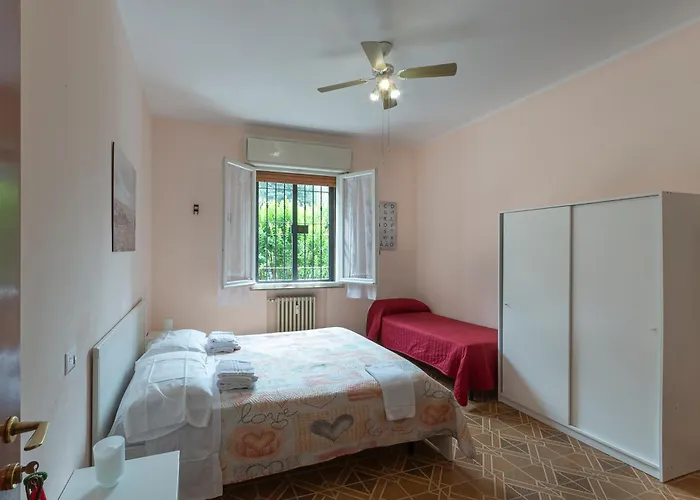 Fare Bnb Room Via Monte 14 Reggio nell'Emilia